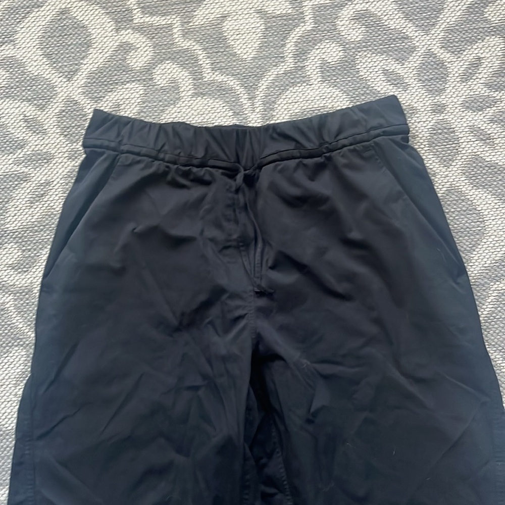 Lululemon Wide leg High-Rise pant/Jogger (cinchable cuff)
Black - Picture 4 of 14